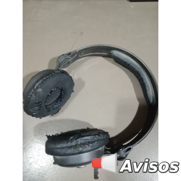 Foto realcionada con el aviso de vendo Auriculares Behringer.